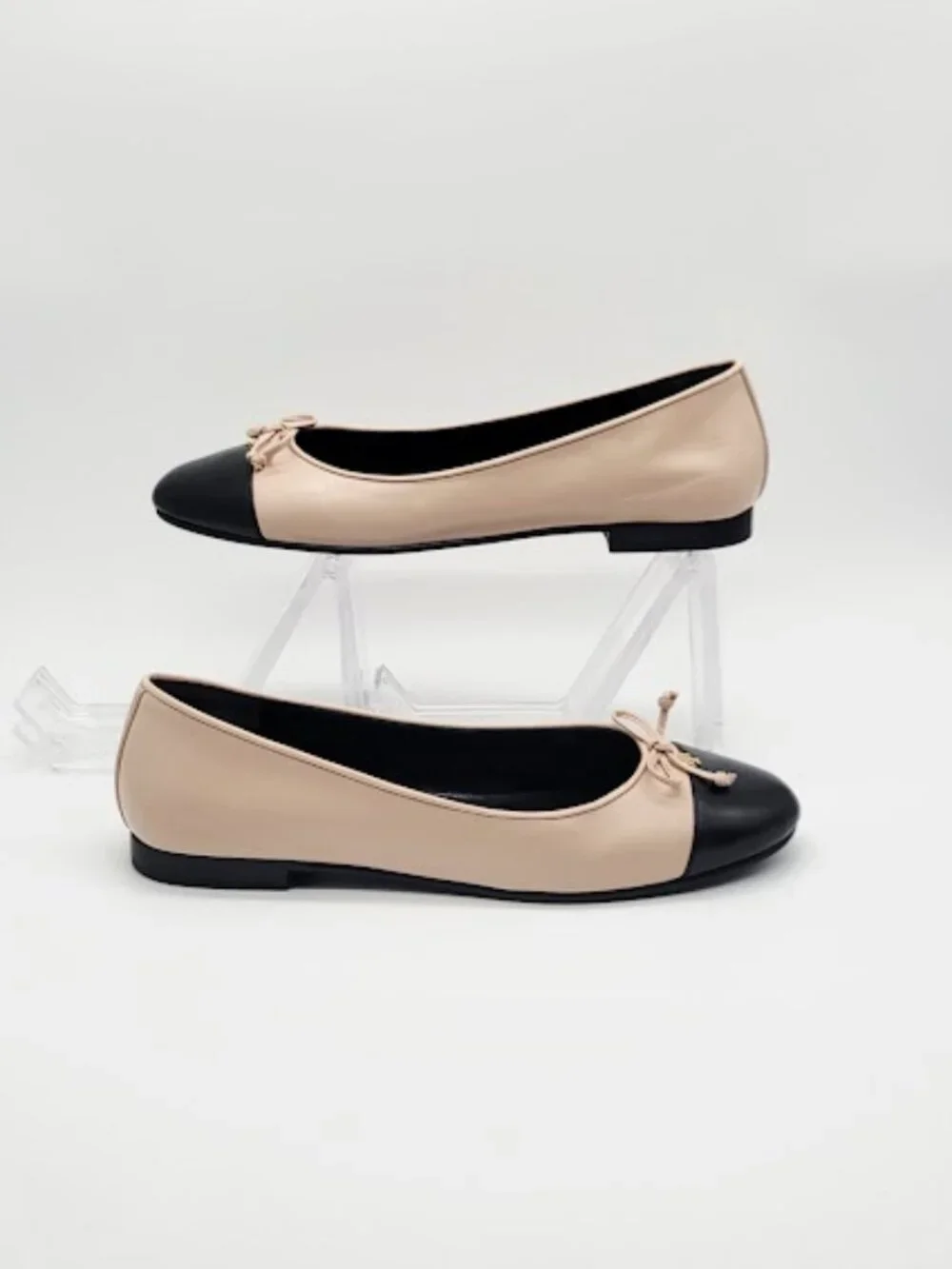 TORY BURCH Cap Toe Ballet Flats Women’s Size 8 Rose/ Black Bow Round Toe Shoes